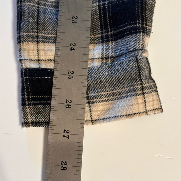 NWT Lucky Brand Women’s Size Small Black & Cream Sherpa Lined Flannel Shacket - Picture 9 of 16